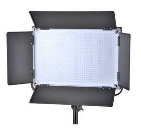 Đèn LED trắng siêu sáng chạy bằng pin Đèn studio góc 60 °
